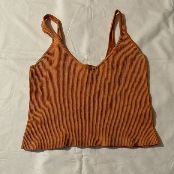 Solid Color Textured Cropped Top - Picture 1 of 1
